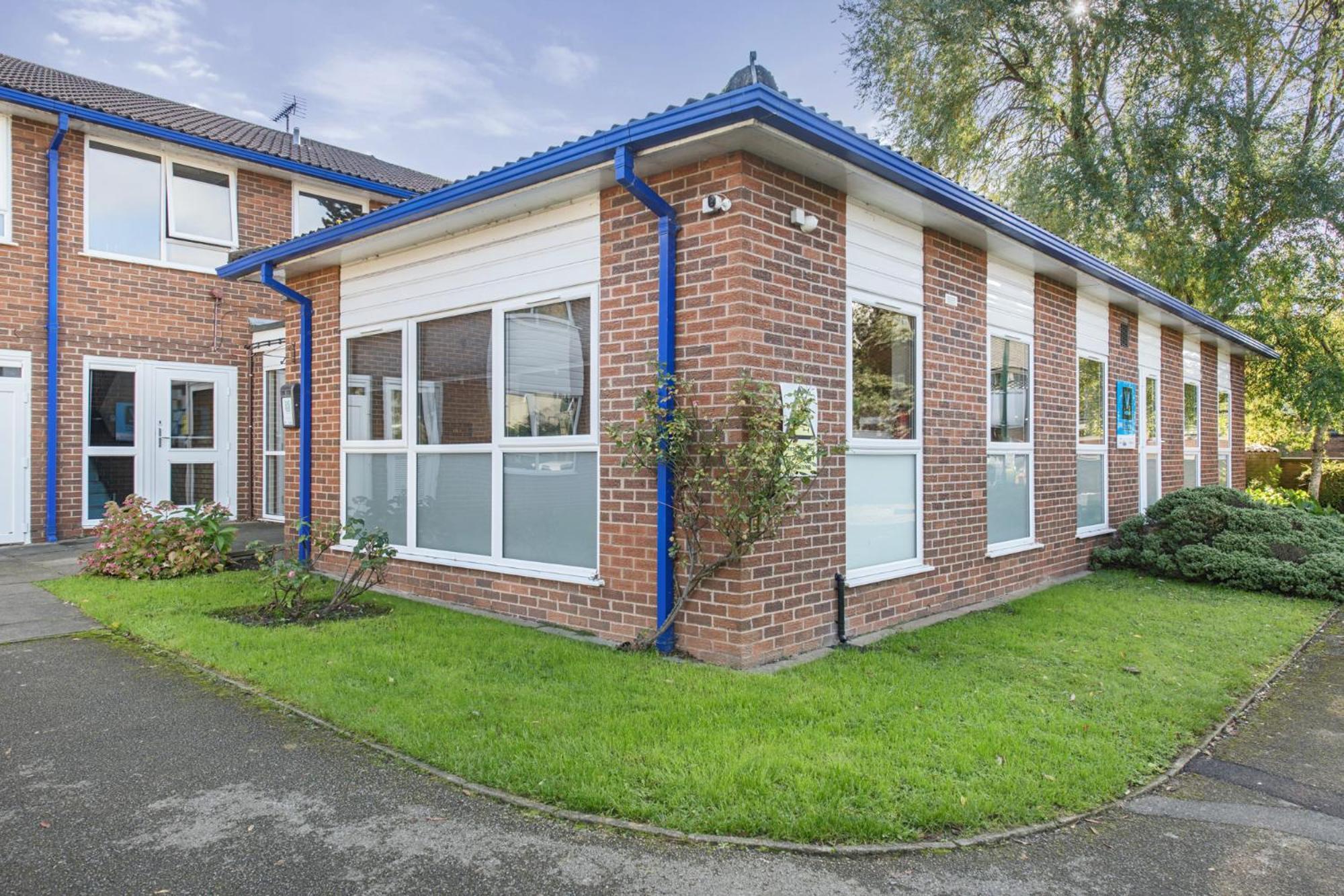 Villa Brand New 1-Bed Flat Steps From Clifton Ntu Campus Nottingham Esterno foto